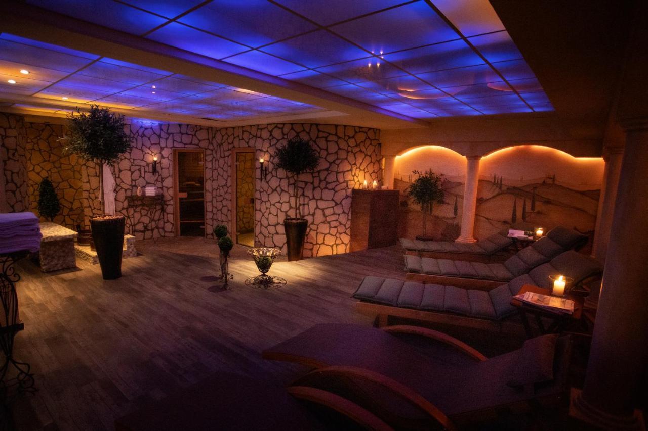 Hotel Zur Post Брилон Экстерьер фото